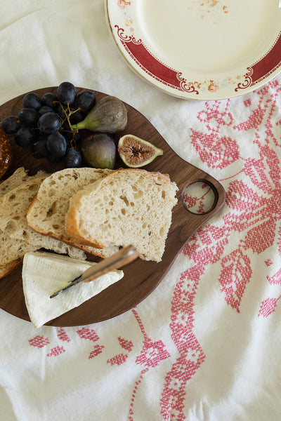 The Round Cheese Board