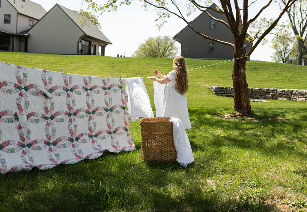 Mama's Basket Hamper