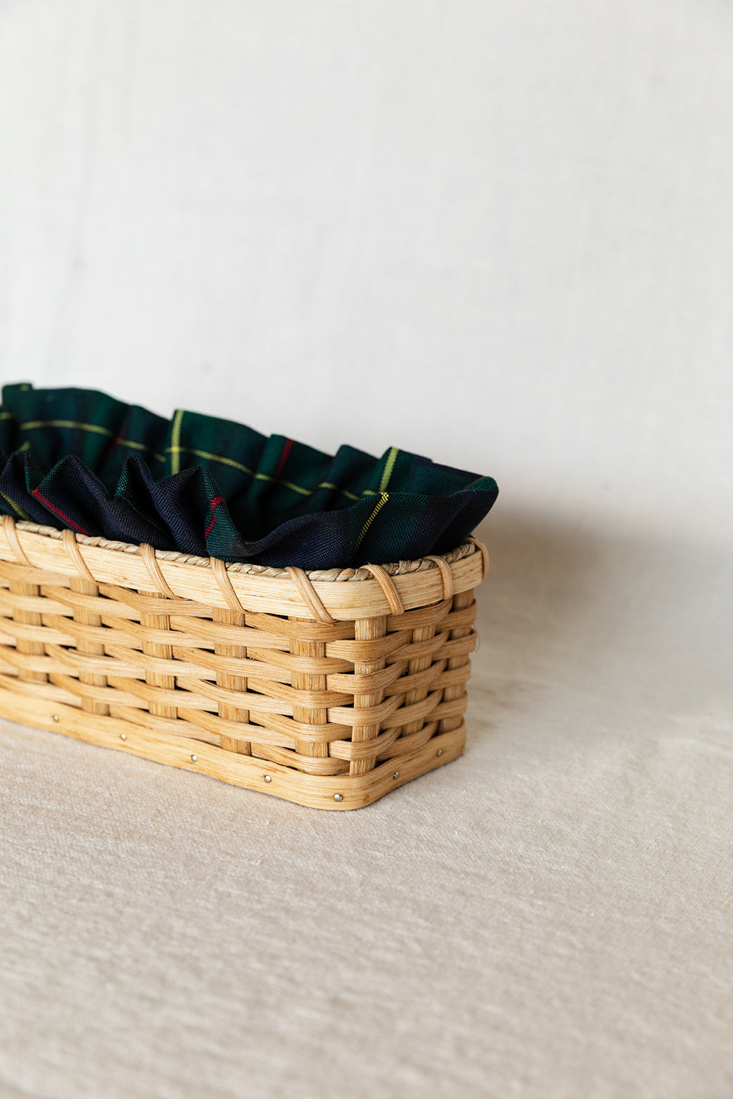 The Tartan Basket Liner