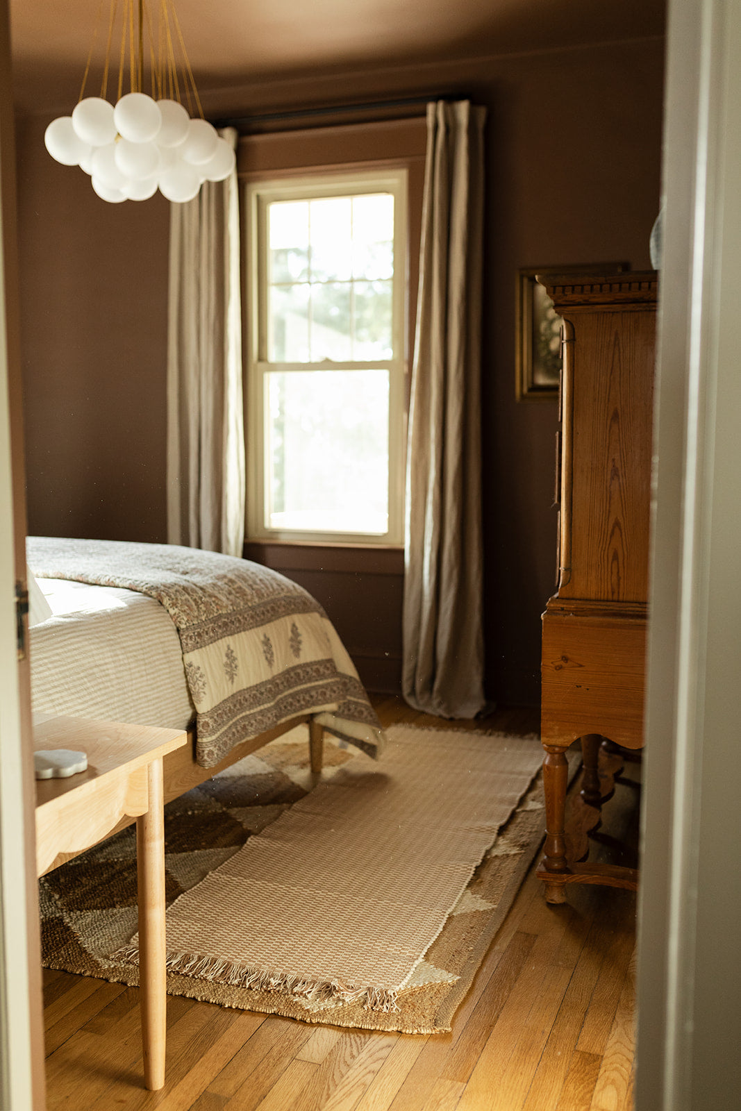 The Hand-Loomed Cotton Rug