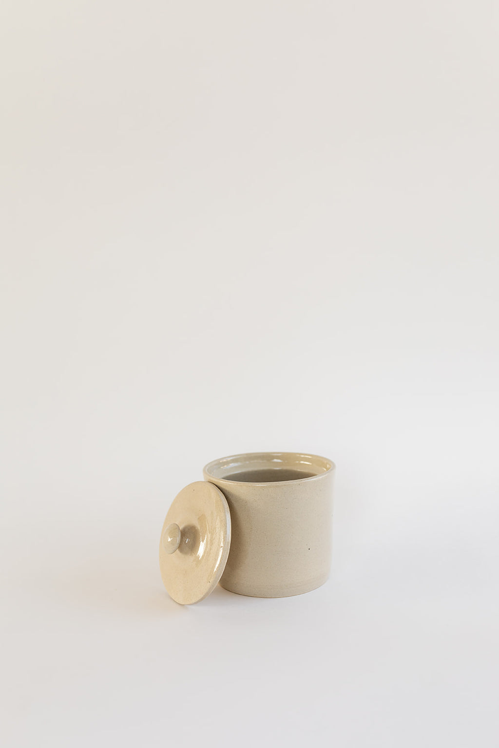 The Stoneware Canister with Lid