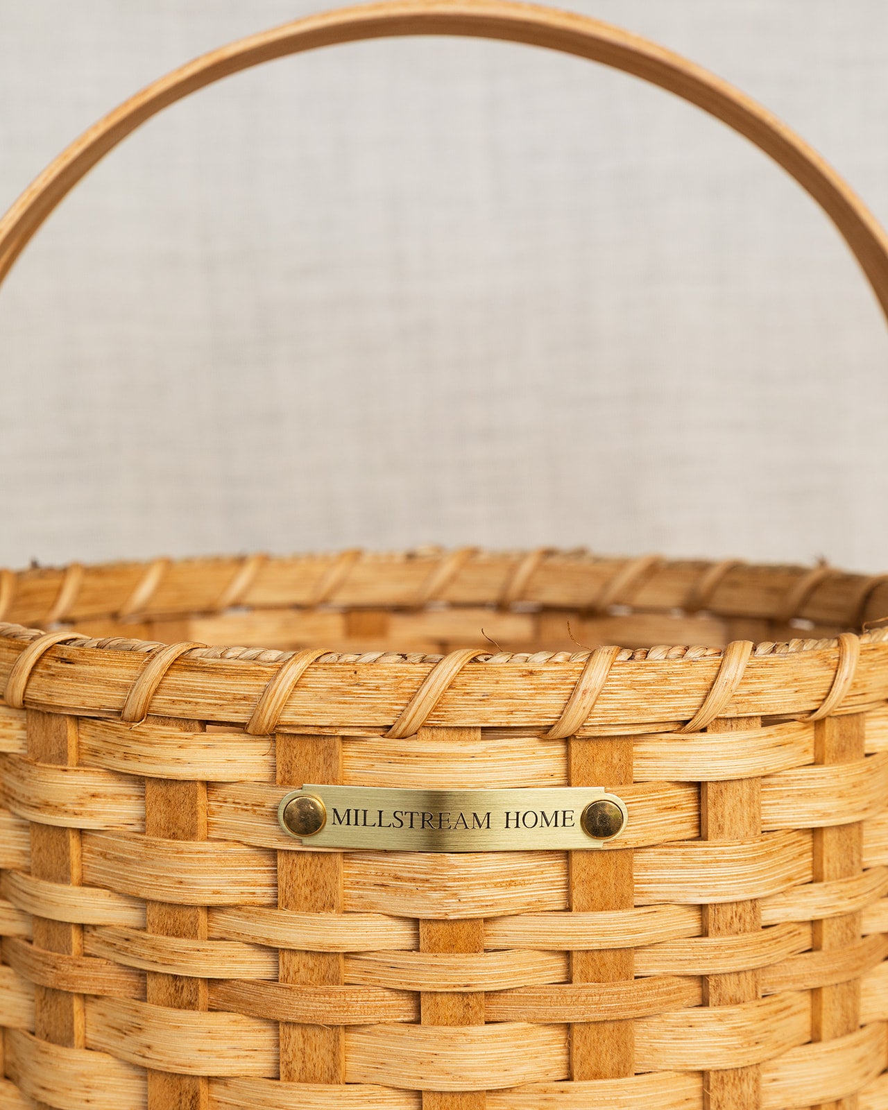 The Round Carrying Basket with Wooden Handles