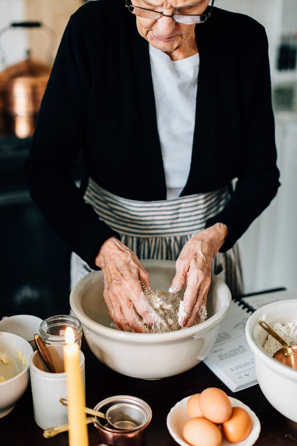 The Stoneware Mixing Bowl