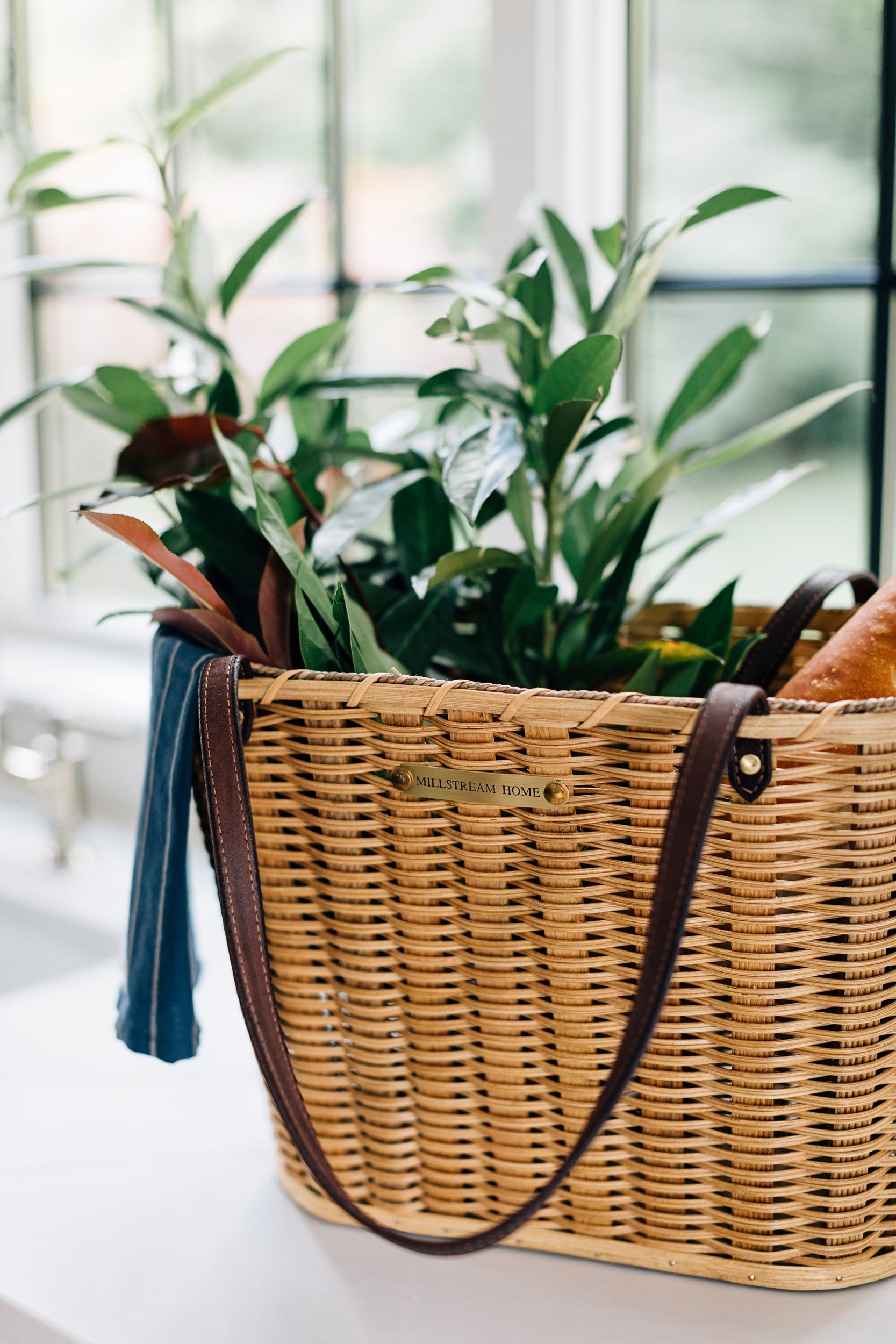 The Large Thin Weave Market Basket